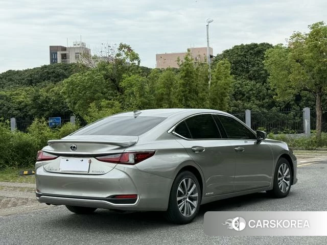 Lexus ES 2021 Шампань из Китая, фото 5