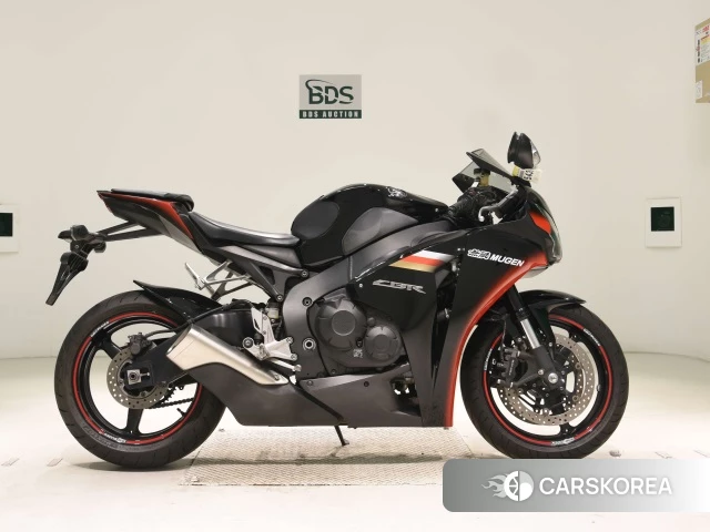Проданный Honda CBR1000RR 2010 из Японии, фото 3