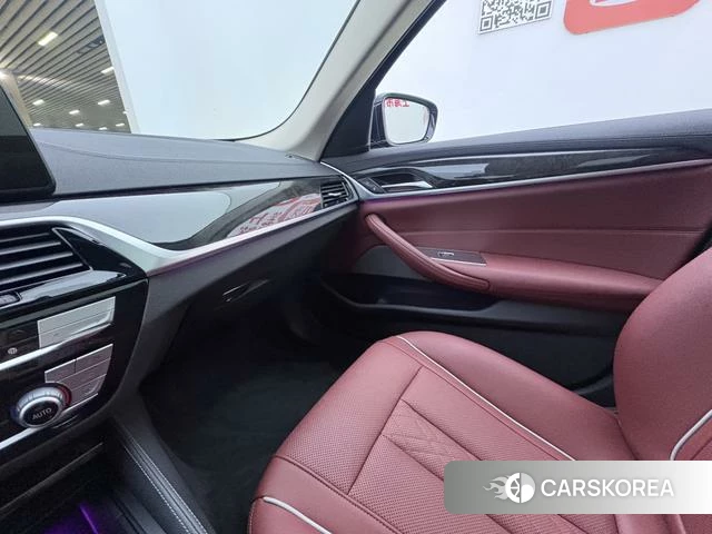BMW 5 series id 4242374 из Китая 9