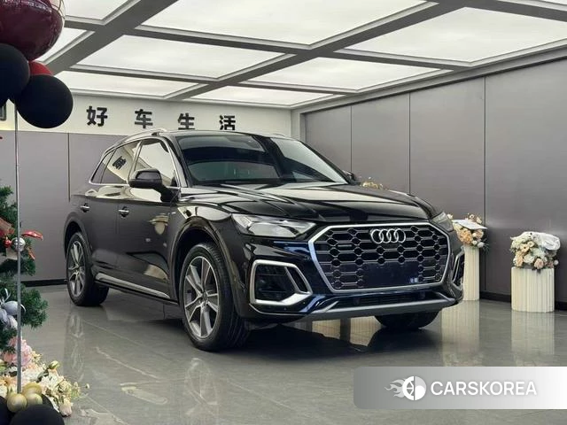 Audi Q5L Sportback 2023 Черный из Китая, фото 3