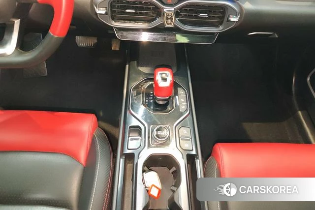 Geely Automobile Geely ICON id 4209164 из Китая 10