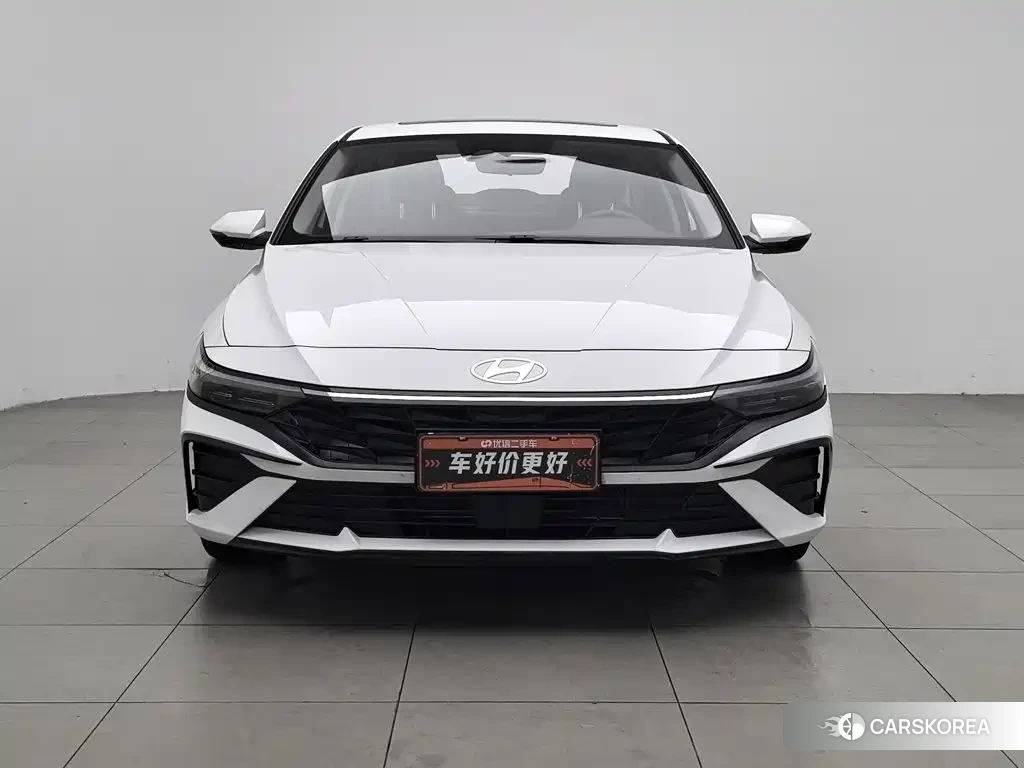 Hyundai Elantra id 4654587 из Китая 17