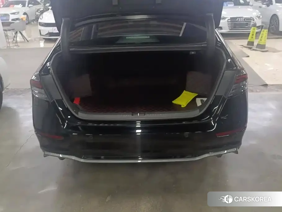 Honda Accord id 4553903 из Китая 9