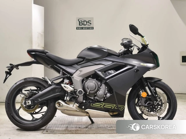 Triumph DAYTONA 660 2025 из Японии