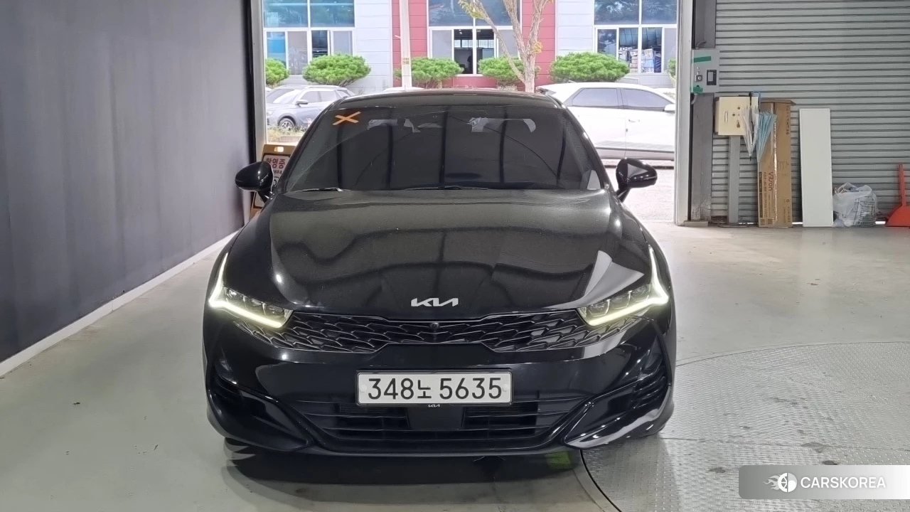 Kia K5 3rd generation 2023 Черный из Кореи, фото 3