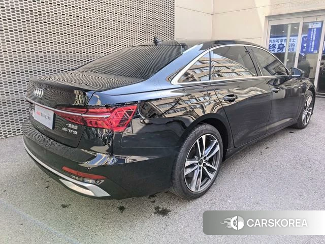 Audi A6L 2023 Черный из Китая, фото 3