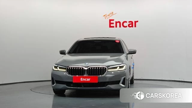 BMW 5 Series (G30) id 4930058 из Кореи 23