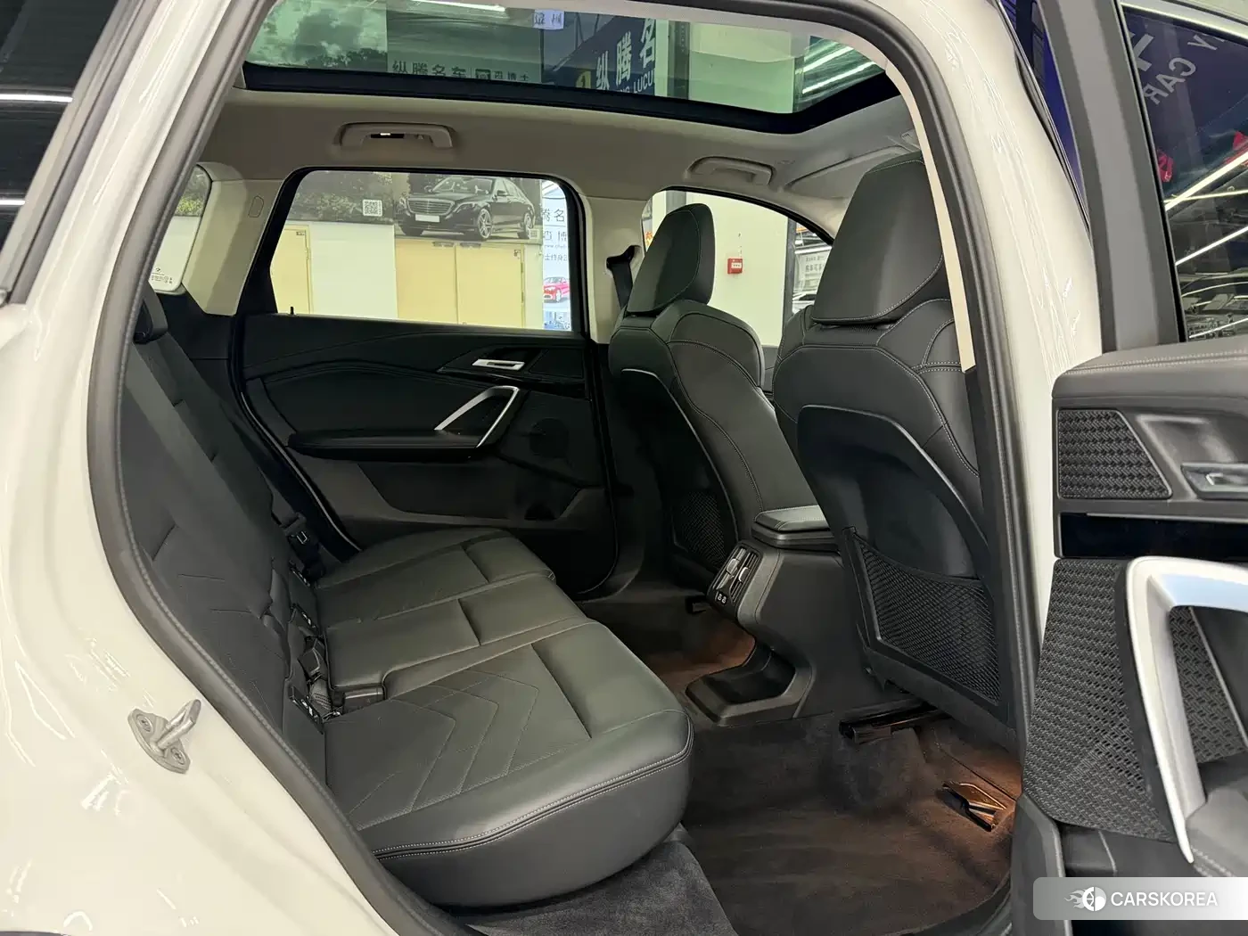 BMW X1 id 4589232 из Китая 13