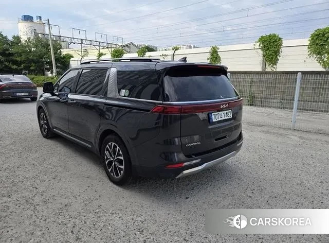 Kia Carnival 4th generation 2023 Серый из Кореи, фото 4