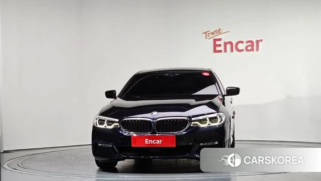 BMW 5 Series (G30) id 3773228 из Кореи 13