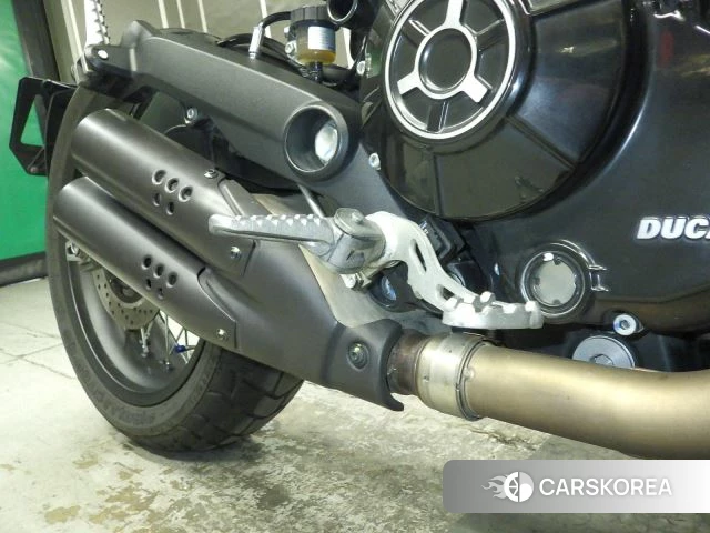Проданный Ducati SCRAMBLER NIGHT SHIFT id 3998180 из Японии, фото 17