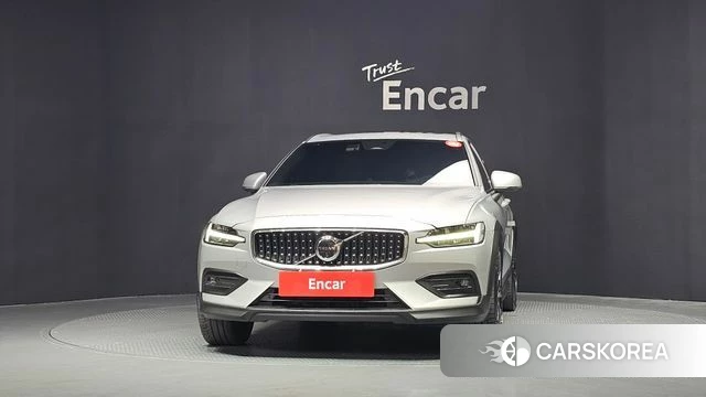 Volvo V60 Cross-Country 2nd Generation id 4540172 из Кореи 23