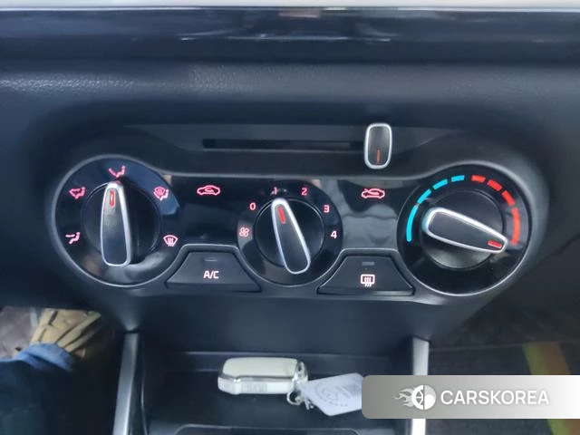 Kia Yi Ran id 4259439 из Китая 10