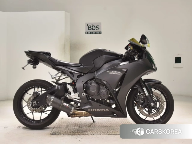 Проданный Honda CBR1000RR 2016 из Японии, фото 2
