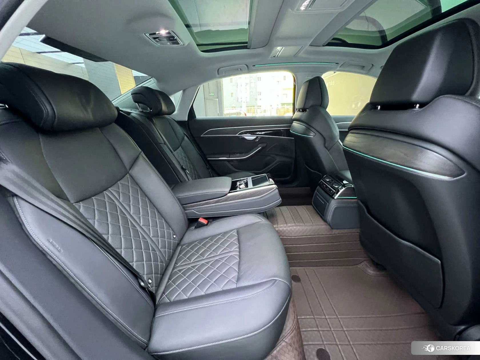 Audi A8 id 4498869 из Китая 23