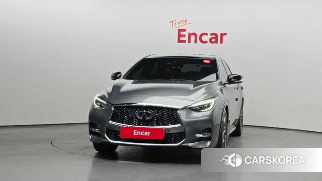 Infiniti Q30 id 3899628 из Кореи 13