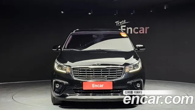 Kia The New Carnival id 2497183 из Кореи 13