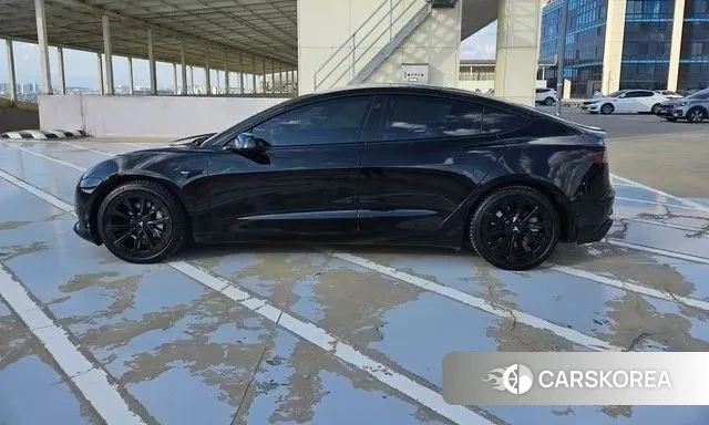 Tesla Model 3 2021 Белый из Кореи, фото 4
