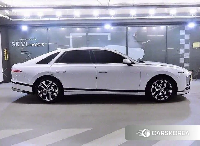 Hyundai Grandeur (GN7) id 2959306 из Кореи 13