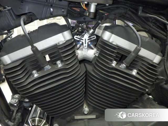Engine photo
