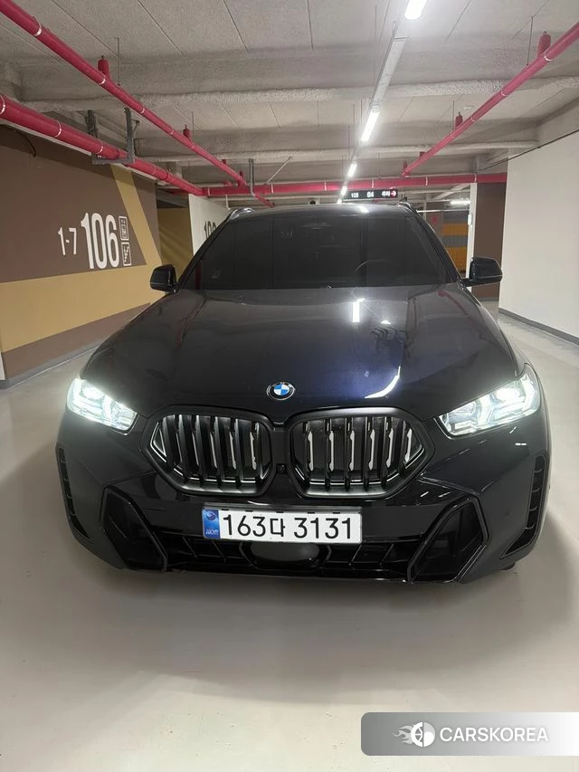 BMW X6 (G06) 2026 Черный из Кореи, фото 3