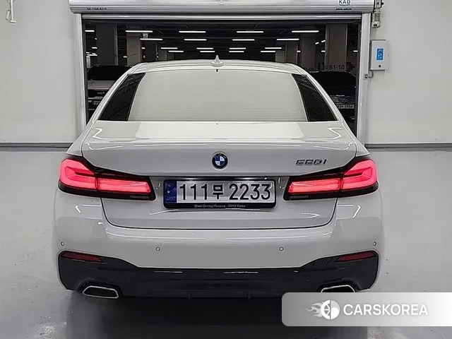 BMW 5 Series (G30) id 3427167 из Кореи 12