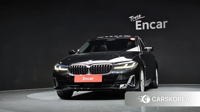 BMW 5 Series (G30) id 3697097 из Кореи 13