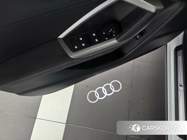 Audi Q3 id 4265964 из Китая 12