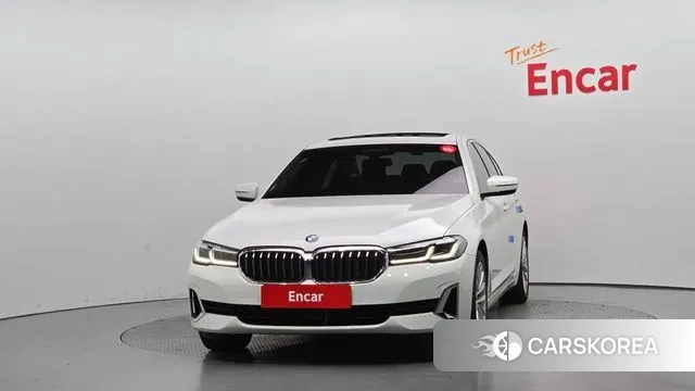 BMW 5 Series (G30) id 3428408 из Кореи 13