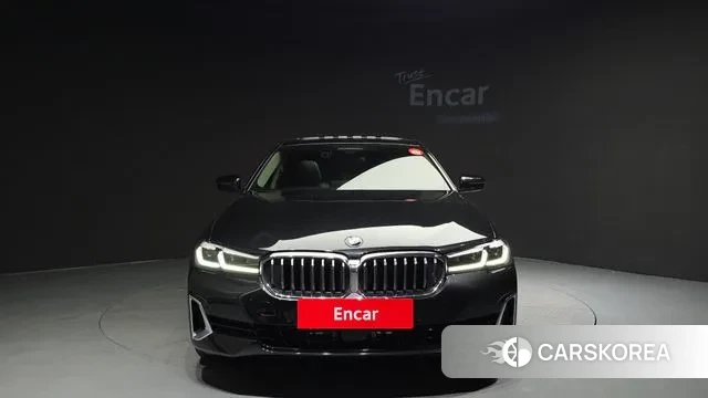 BMW 5 Series (G30) id 3011757 из Кореи 13