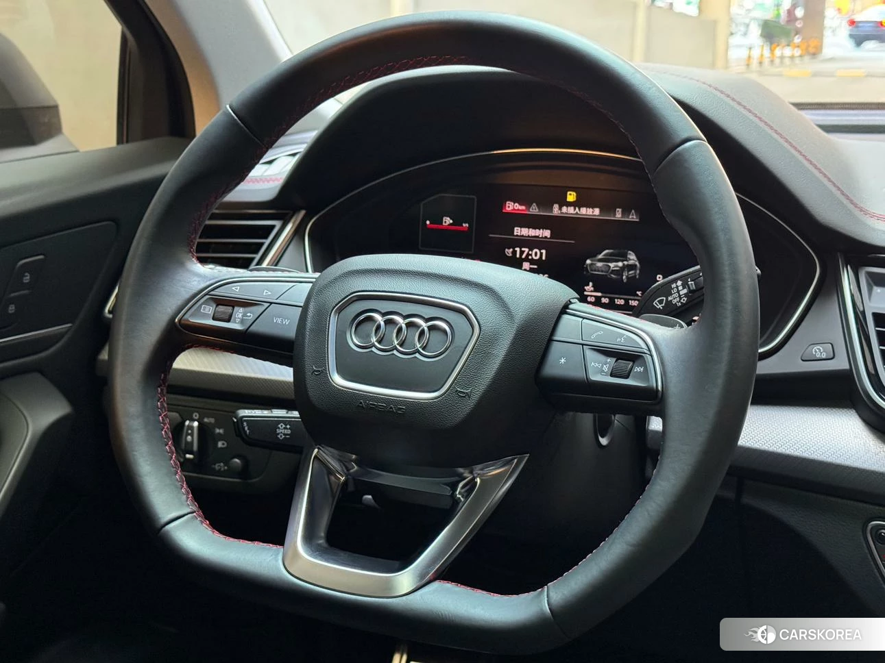 Audi Q5L 2021 Синий из Китая, фото 6