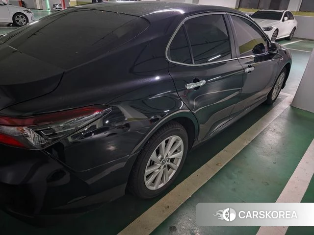 Toyota Camry (XV70) 2024 Черный из Кореи, фото 5