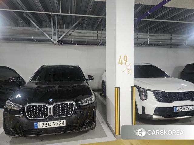 BMW X4 (G02) 2022 Черный из Кореи, фото 3