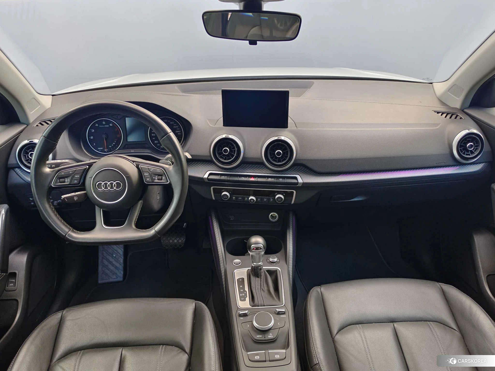Audi Q2L id 4454369 из Китая 14