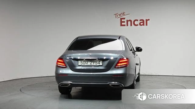 Mercedes-Benz E-Class W213 id 3853720 из Кореи 13