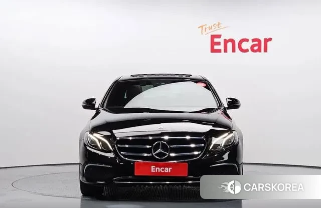 Mercedes-Benz E-Class W213 id 3307586 из Кореи 13