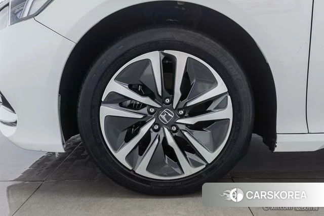 Honda Accord id 4258980 из Китая 17