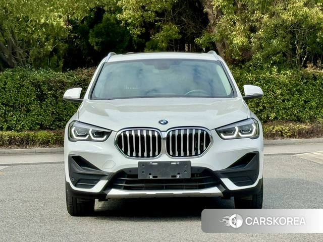 BMW X1 id 4333383 из Китая 23