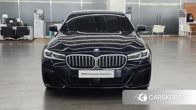 BMW 5 Series (G30) id 3670765 из Кореи 9