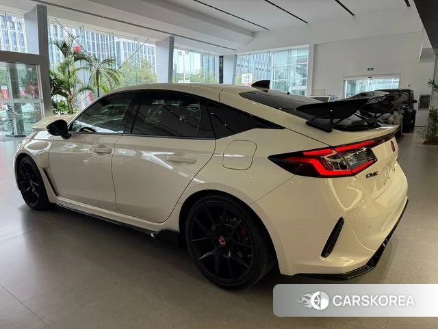 Honda Civic (imported) id 4320757 из Китая 11