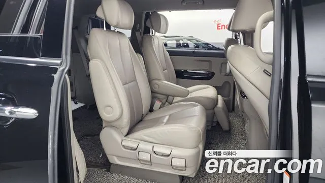 Kia The New Carnival id 2763797 из Кореи 13