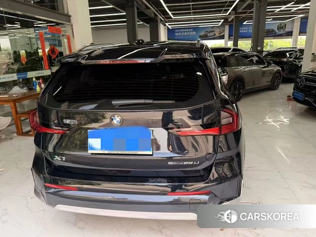 BMW X1 2024 Черный из Китая, фото 3