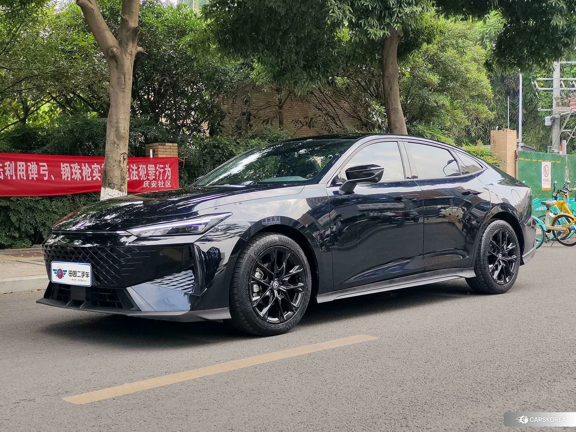 Chang'an UNI-V 2024 Черный из Китая, фото 4