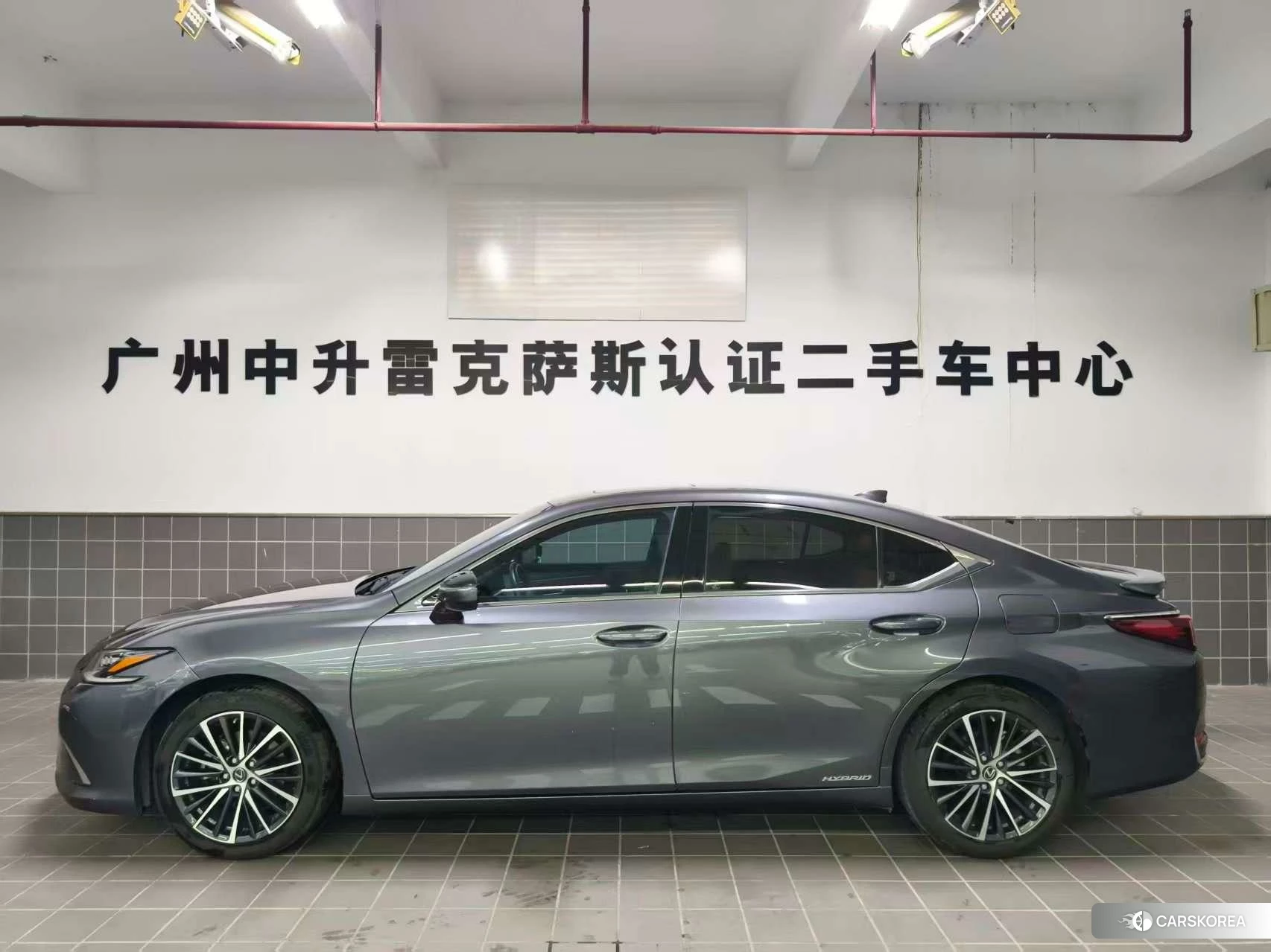 Lexus ES id 4407654 из Китая 15
