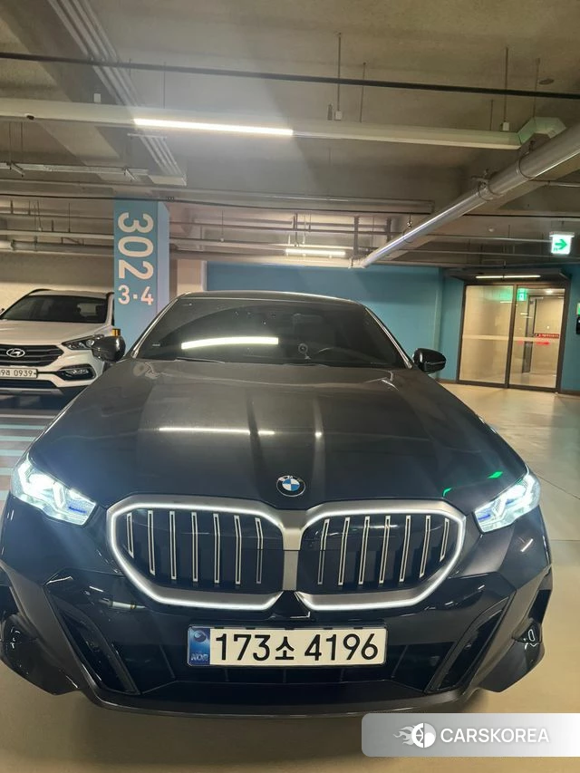 BMW 5 Series (G60) id 4915699 из Кореи 10