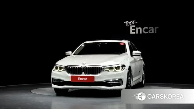 BMW 5 Series (G30) id 3778819 из Кореи 13