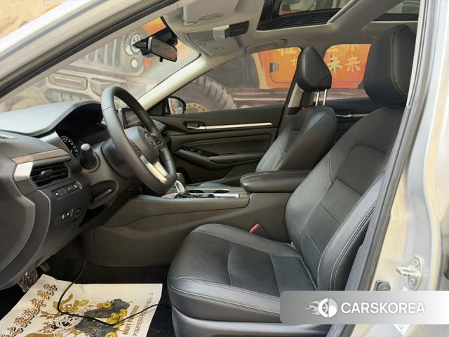 Nissan Teana 2022 Серебристо-серый из Китая, фото 3