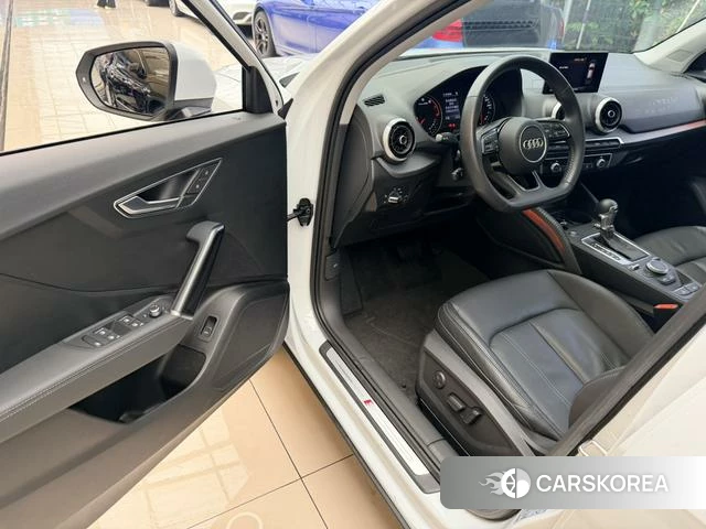 Audi Q2L id 4278675 из Китая 10