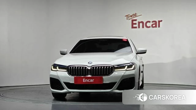 BMW 5 Series (G30) id 4187357 из Кореи 13