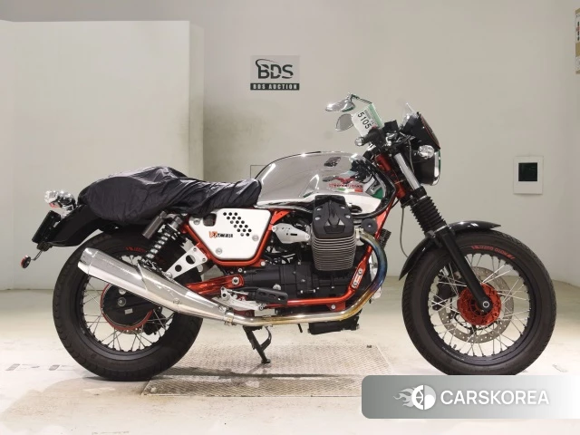 Проданный MOTO GUZZI V7 RACER 2013 из Японии, фото 2